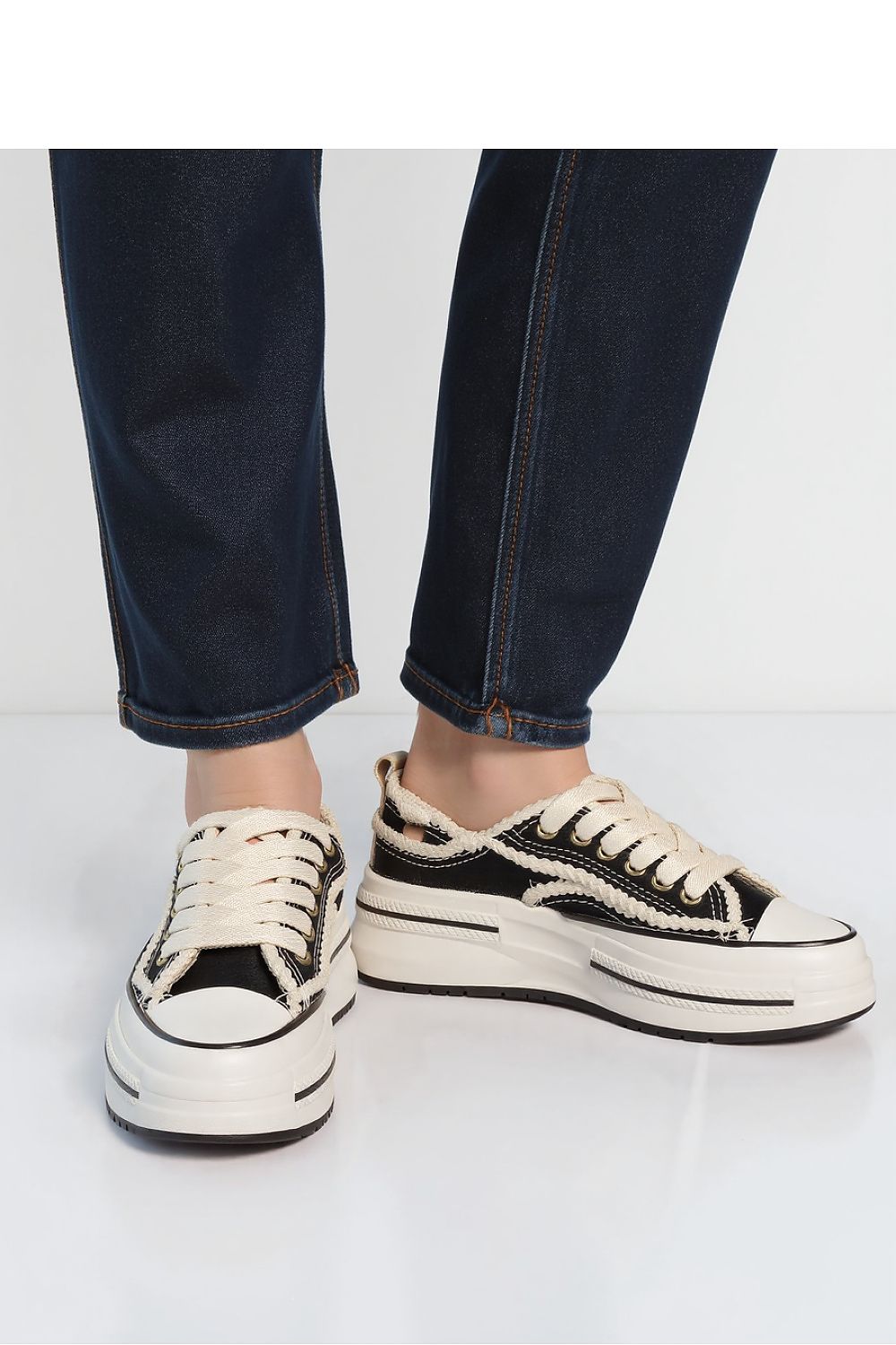 Sportschuhe model 210238 Inello