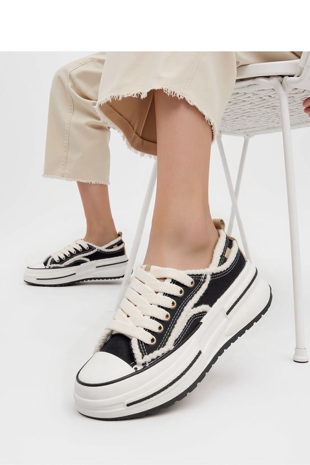 Sportschuhe model 210238 Inello
