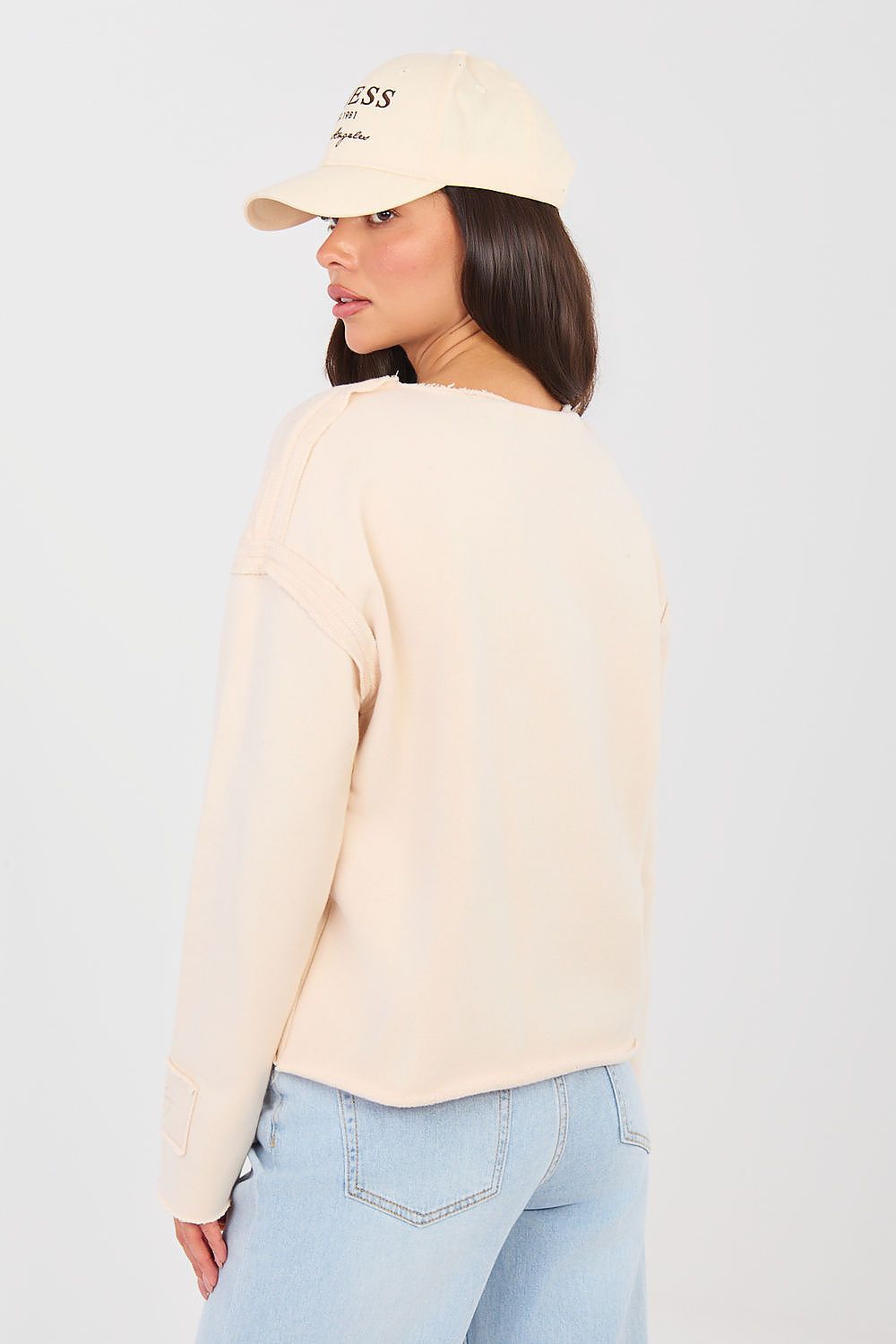  Sweater model 224328 Factory Price 