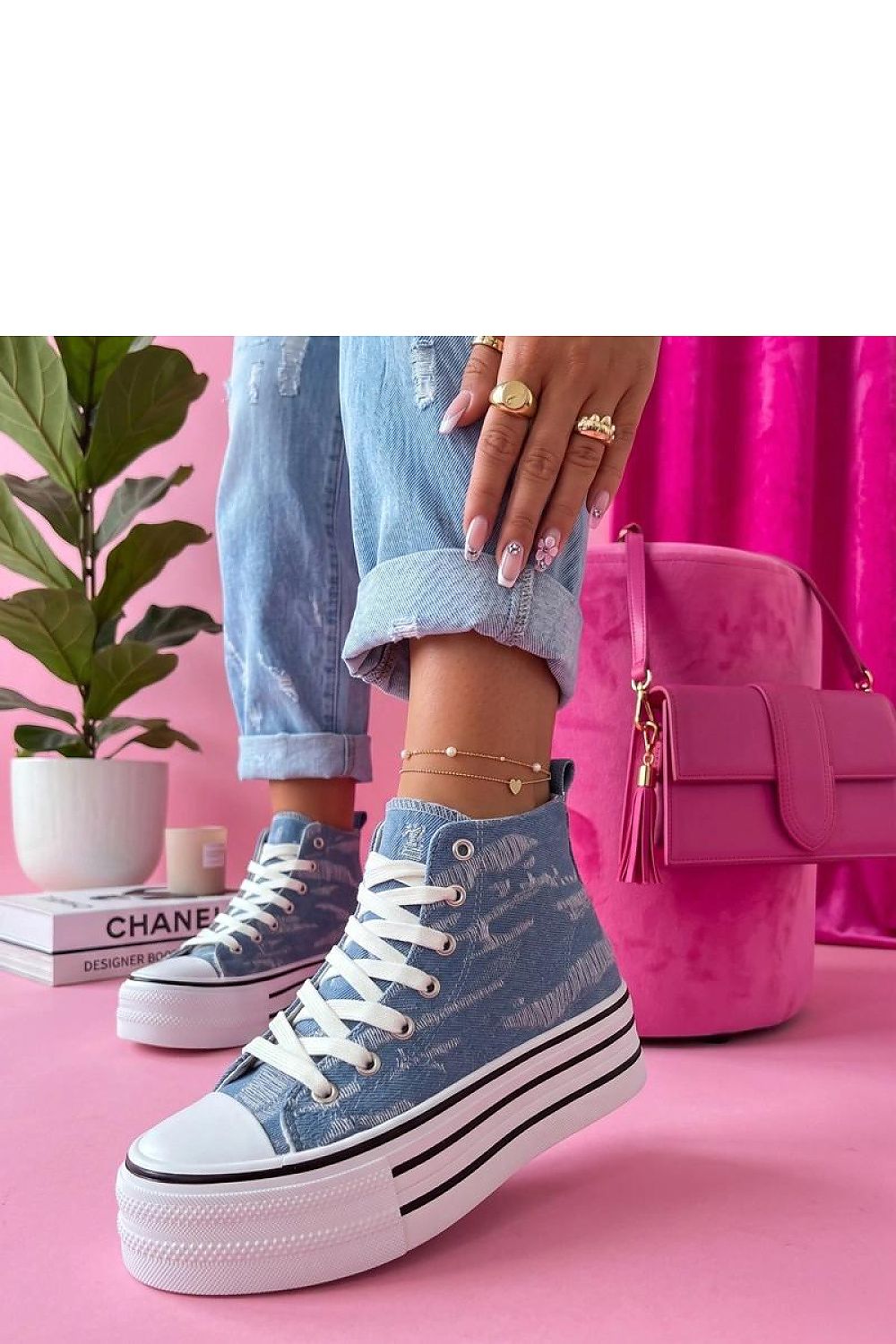  Plateausneaker model 227259 Solea 