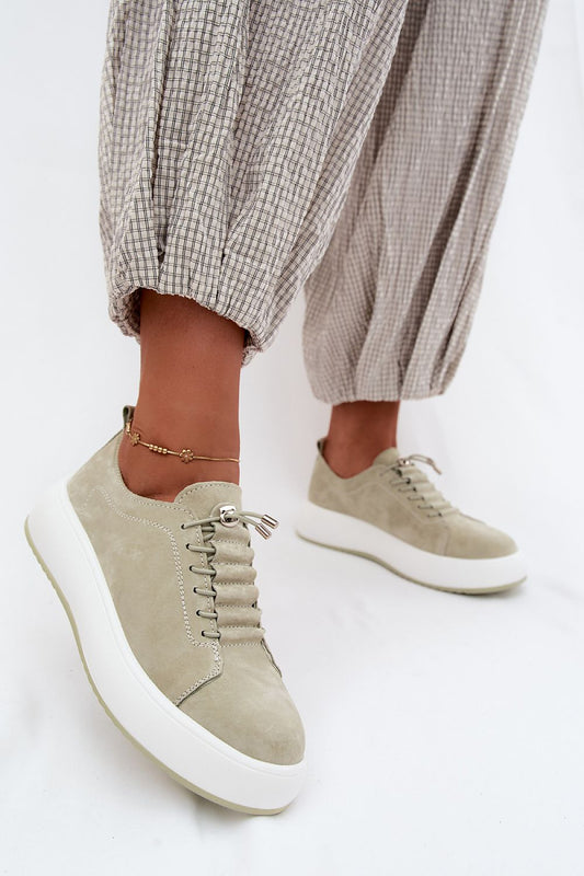  Sportliche Schuhe auf Plattform model 228755 Step in style 